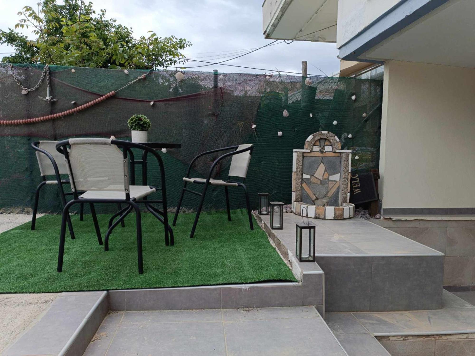 Stathoris Deluxe Apartment Néa Péramos Екстериор снимка